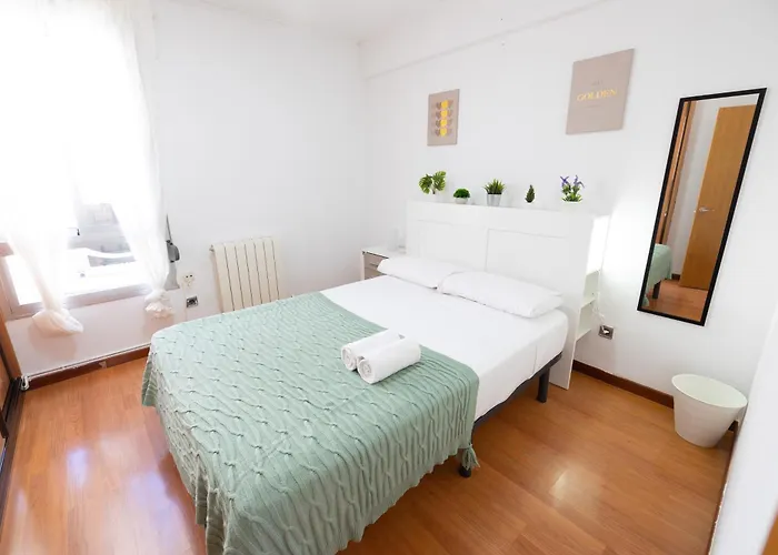 Ofrenda Del Pilar Turistea Apartment *